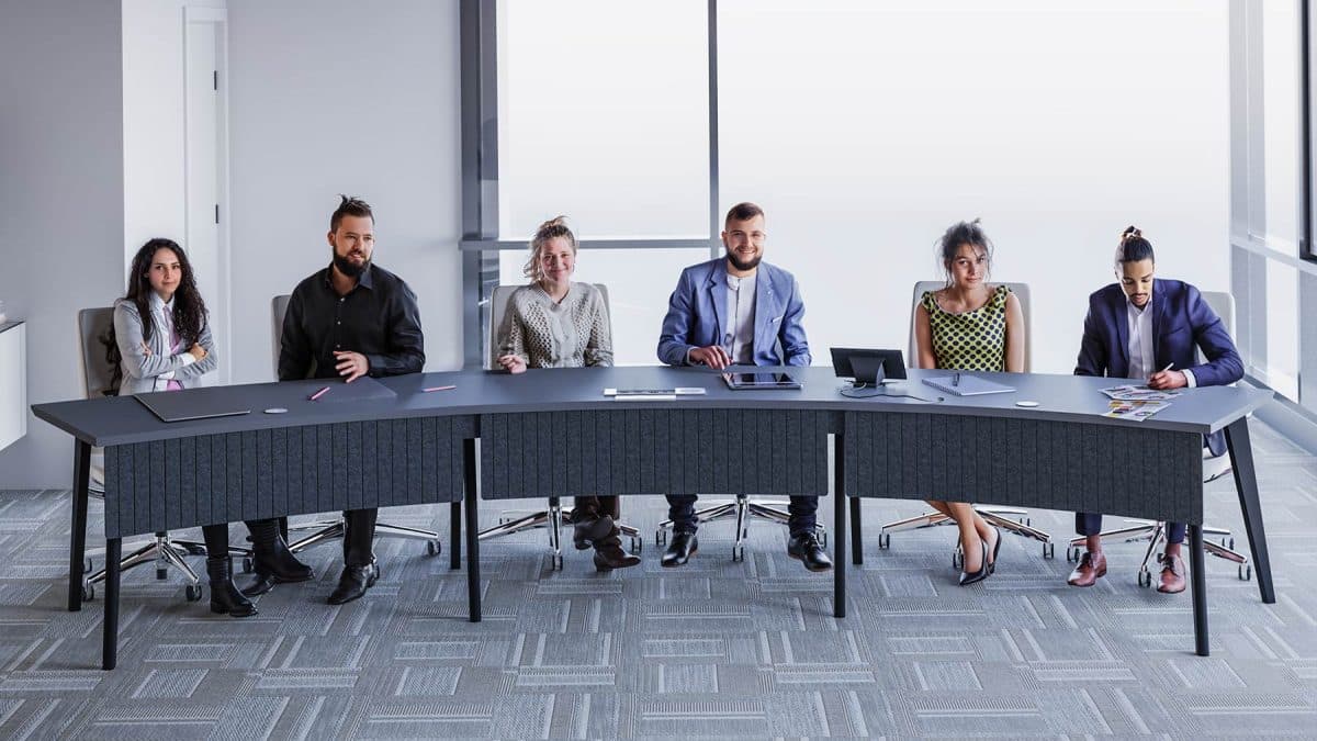 arc-6p-3quarter-people-front-web-1200x675